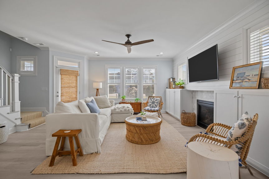 27-web-or-mls-6420 Atlantic Avenue, Virginia Beach, VA 03302026 HDR 036