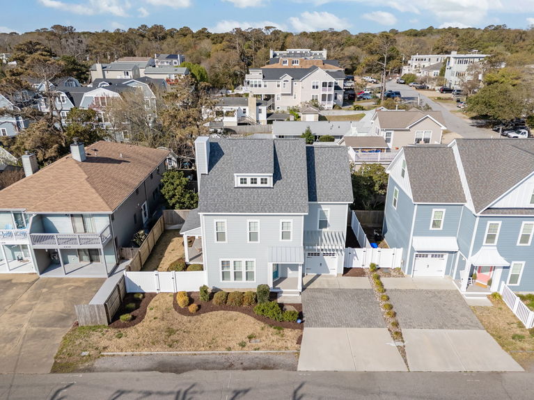 3-web-or-mls-6420 Atlantic Avenue, Virginia Beach, VA 03302026 Exterior 004