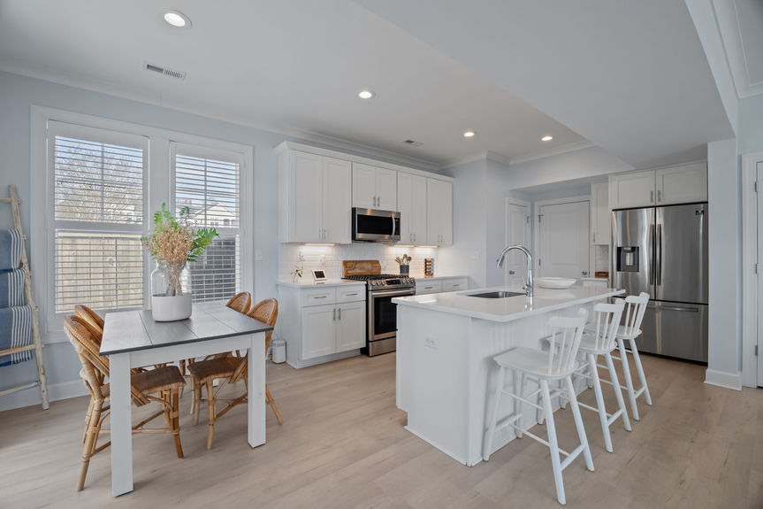 31-web-or-mls-6420 Atlantic Avenue, Virginia Beach, VA 03302026 HDR 048
