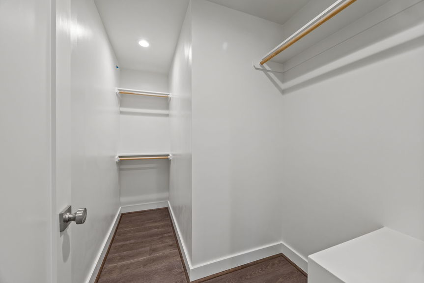38-web-or-mls-107 71st Street Unit B, Virginia Beach, VA 04282026 HDR 066