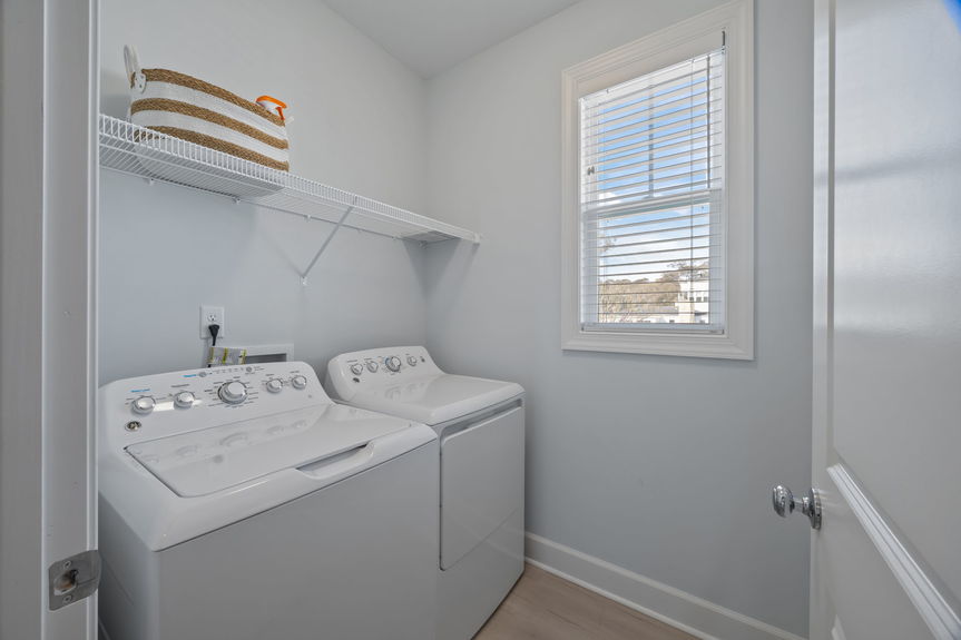 40-web-or-mls-6420 Atlantic Avenue, Virginia Beach, VA 03302026 HDR 075