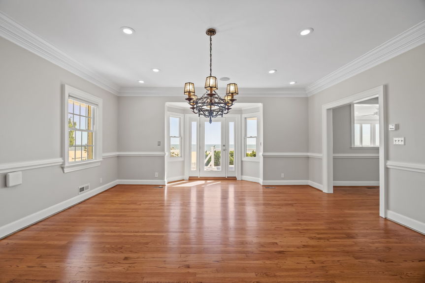 42-web-or-mls-5008 Ocean Front Ave, Virginia Beach, VA04212026 HDR 067