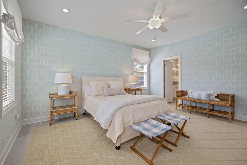 43-web-or-mls-6420 Atlantic Avenue, Virginia Beach, VA 03302026 HDR 084