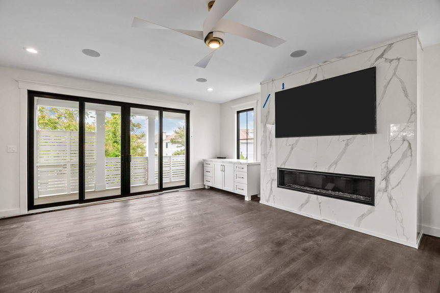 50-web-or-mls-107 71st Street Unit B, Virginia Beach, VA 04282026 HDR 102