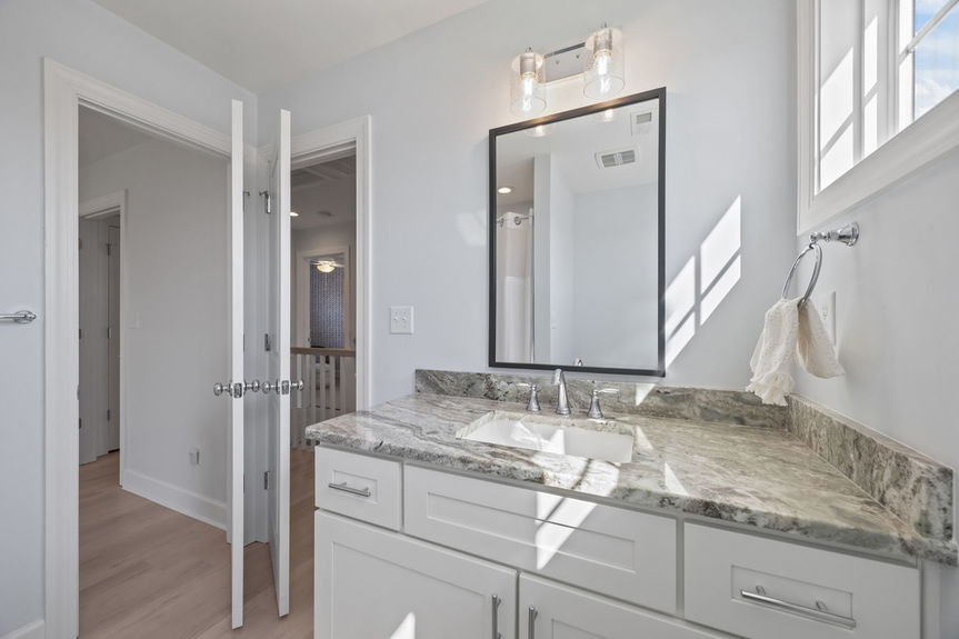 51-web-or-mls-6420 Atlantic Avenue, Virginia Beach, VA 03302026 HDR 108