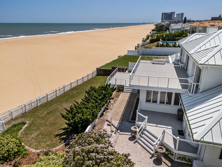 6-web-or-mls-5008 Ocean Front Ave, Virginia Beach, VA04212026 Exterior 003