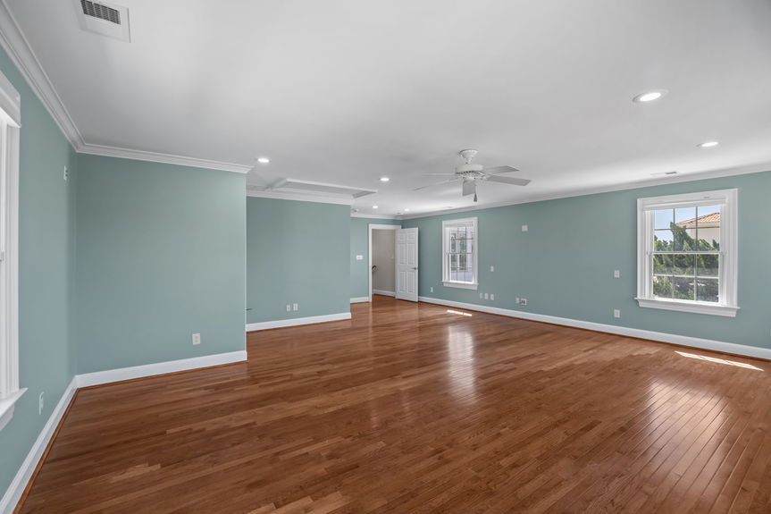 78-web-or-mls-5008 Ocean Front Ave, Virginia Beach, VA04212026 HDR 178