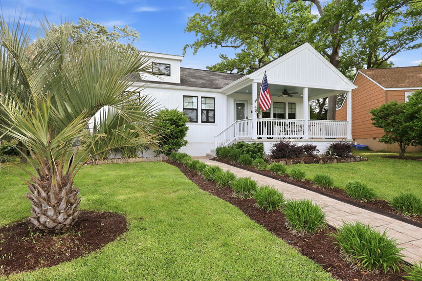 18-web-or-mls-481 Lakewood Cir, Virginia Beach, VA 05062026 Exterior 018