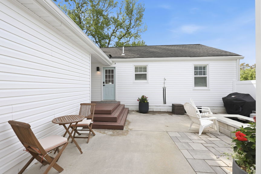 19-web-or-mls-481 Lakewood Cir, Virginia Beach, VA 05062026 Exterior 019
