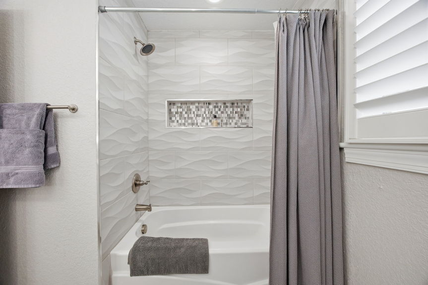 37-web-or-mls-481 Lakewood Cir, Virginia Beach, VA 05062026 HDR 059