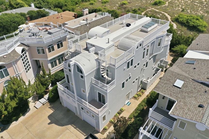 10-web-or-mls-6804A Ocean Front, Virginia Beach, VA 06112026 Exterior 010-Edited