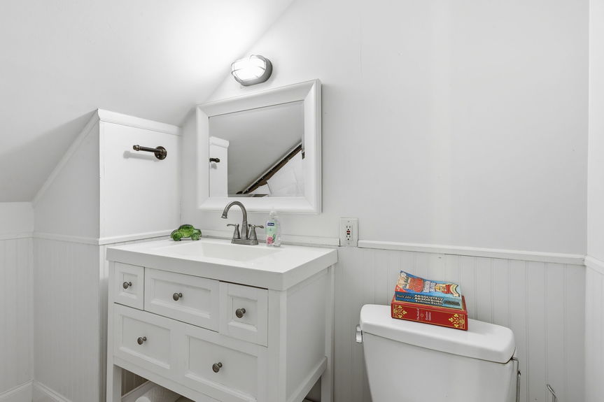 29-web-or-mls-1525 Southwick Road, Virginia Beach, VA06172026 HDR 035