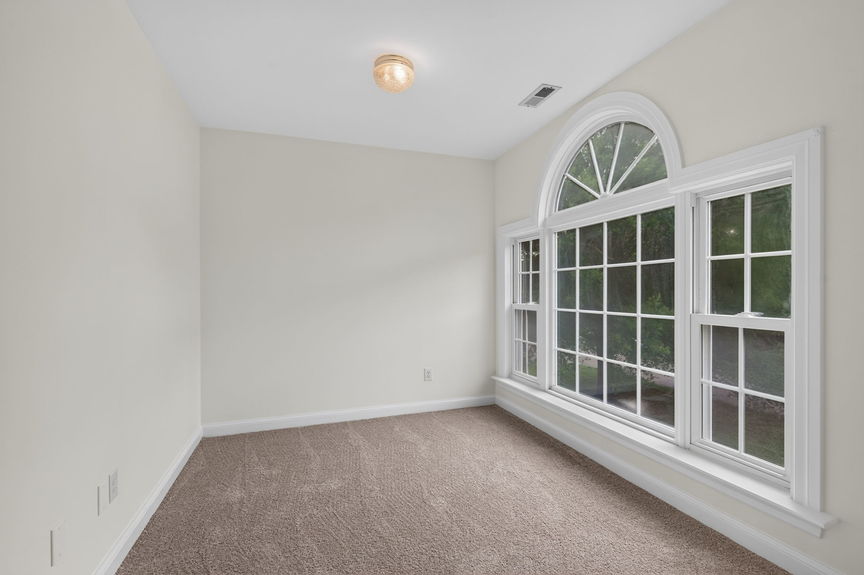 32-web-or-mls-2637-wimbledon-point-dr