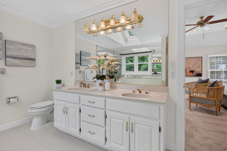 42-web-or-mls-2637-wimbledon-point-dr