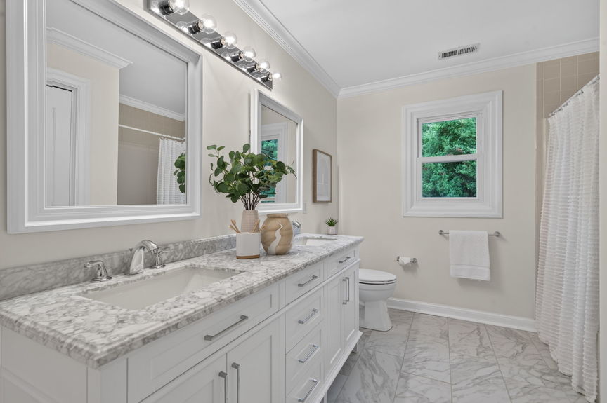 46-web-or-mls-2637-wimbledon-point-dr
