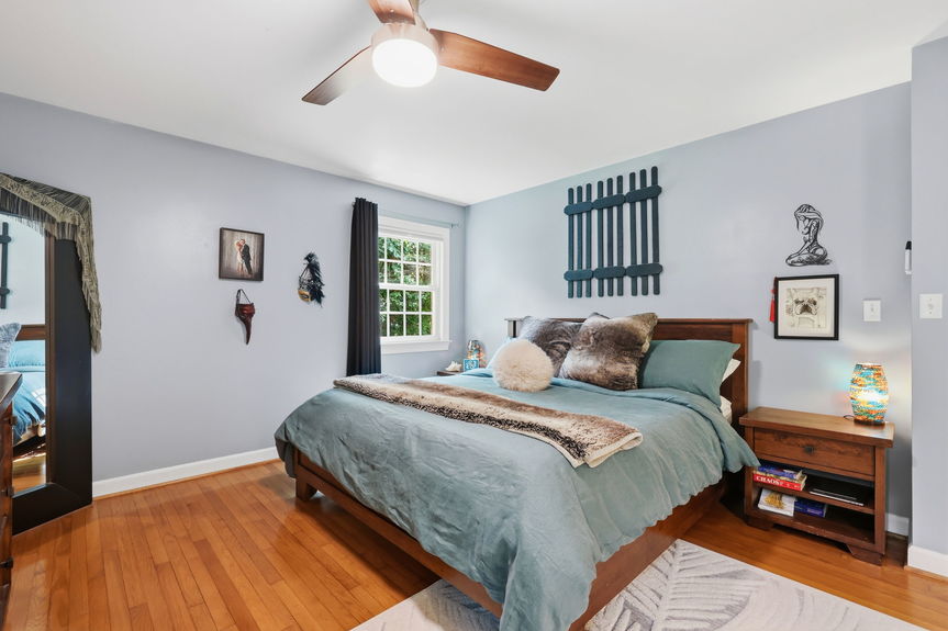 49-web-or-mls-1525 Southwick Road, Virginia Beach, VA06172026 HDR 095