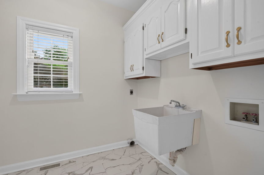 49-web-or-mls-2637-wimbledon-point-dr