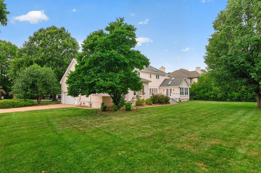 53-web-or-mls-2637-wimbledon-point-dr