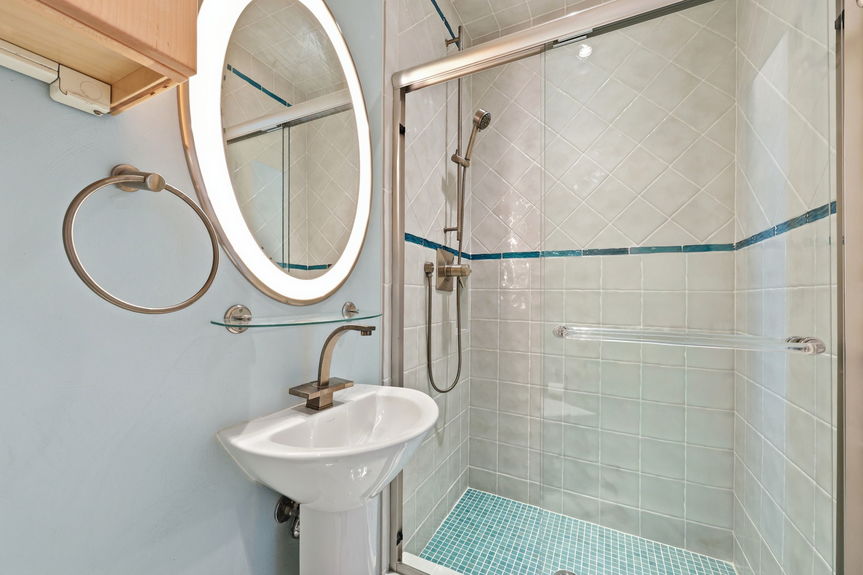 27-web-or-mls-209 Cavalier Drive, Virginia Beach, VA 06292026 HDR029-Edited