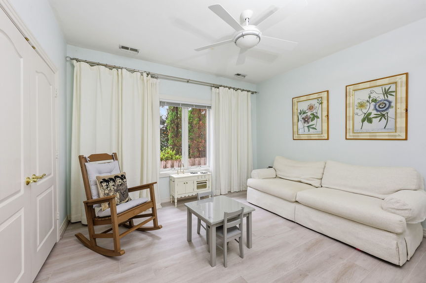 32-web-or-mls-209 Cavalier Drive, Virginia Beach, VA 06292026 HDR044