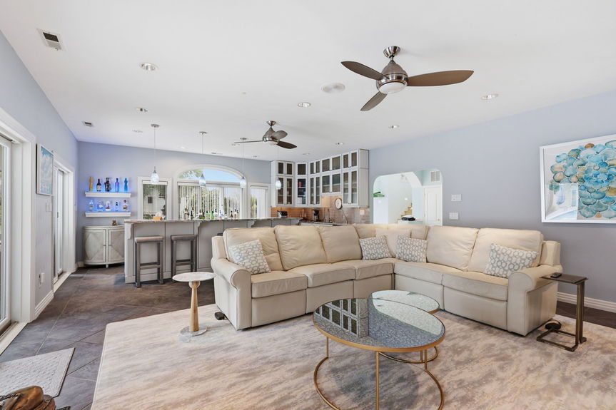 40-web-or-mls-209 Cavalier Drive, Virginia Beach, VA 06292026 HDR068