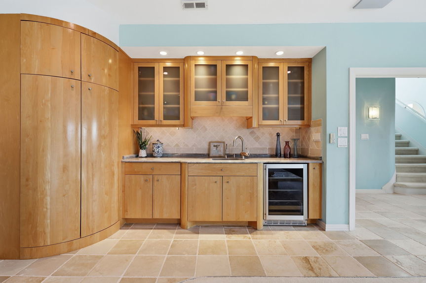 45-web-or-mls-209 Cavalier Drive, Virginia Beach, VA 06292026 HDR083