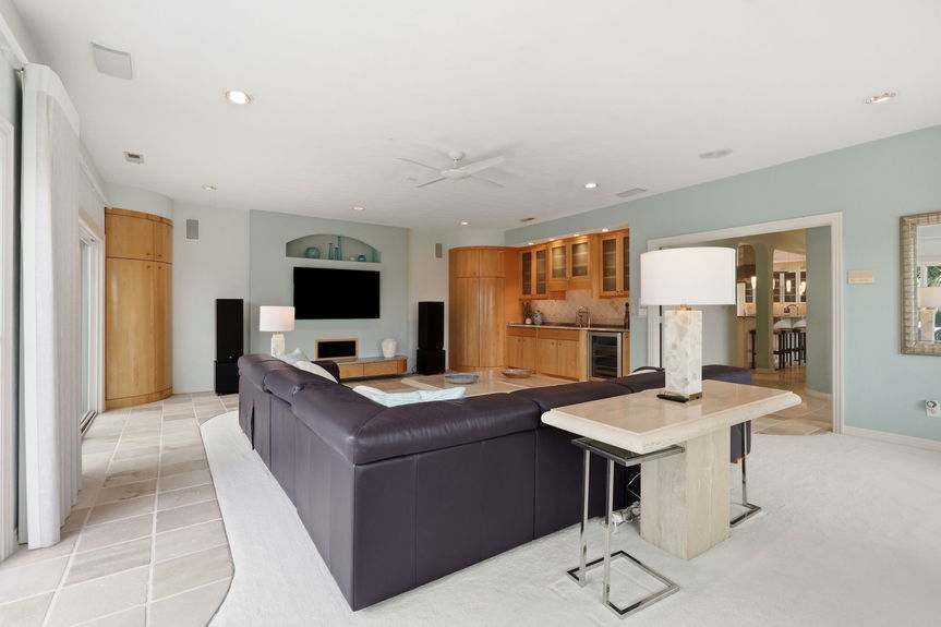 46-web-or-mls-209 Cavalier Drive, Virginia Beach, VA 06292026 HDR086