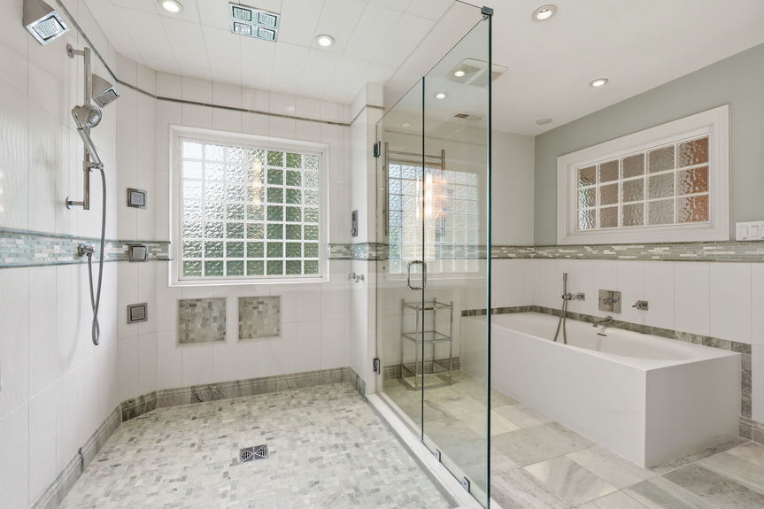 59-web-or-mls-209 Cavalier Drive, Virginia Beach, VA 06292026 HDR125
