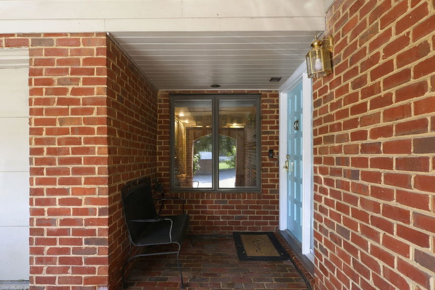 18-web-or-mls-448 Linkhorn Dr, Virginia Beach, VA 10022026 Exterior 017