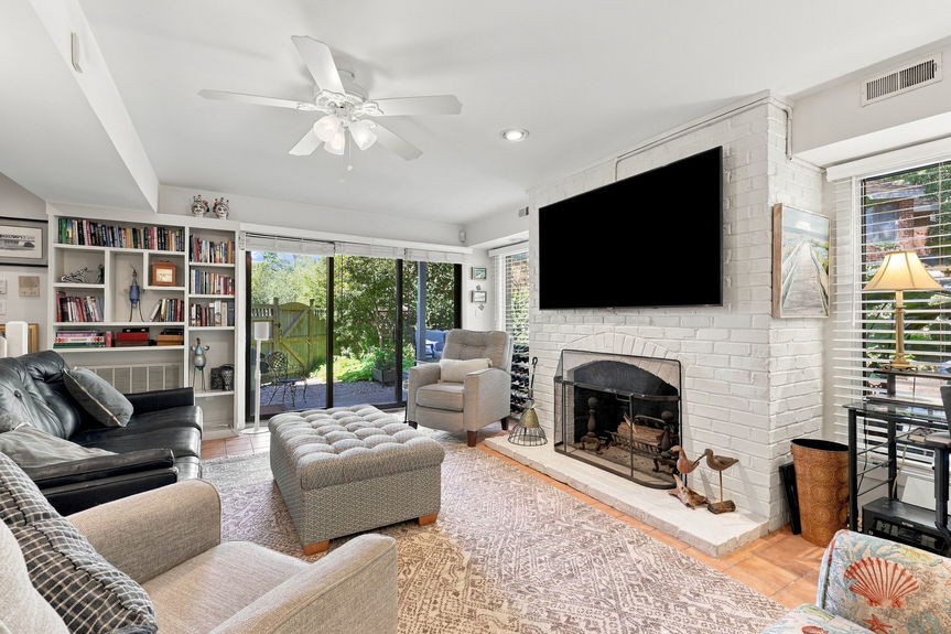 28-web-or-mls-448 Linkhorn Dr, Virginia Beach, VA 10022026 HDR 036