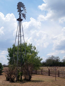 AD386606-2F0A-4065-BAA2-89B0081D85E6