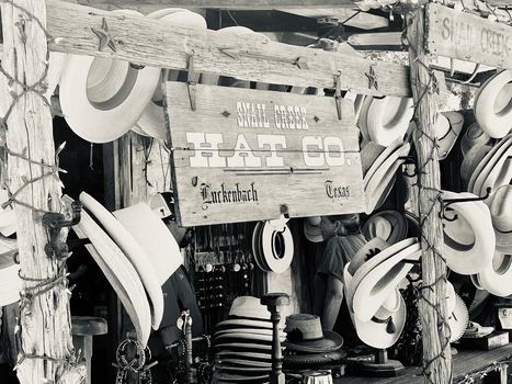 DBF41ED9-D3DD-4A07-B958-AF87C576583B