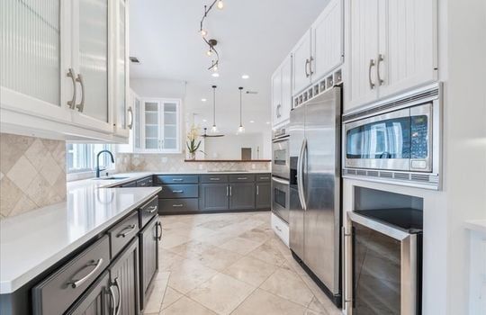 03-4701-Via-Media-19-540&#215;350