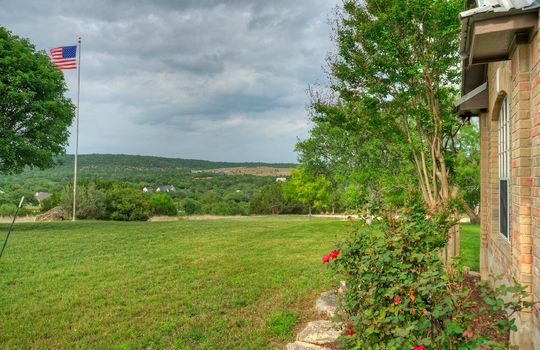 Front Yard Hill-007-029-2896x1944