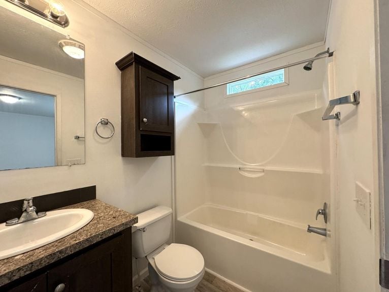 20250922225715743234000000-o