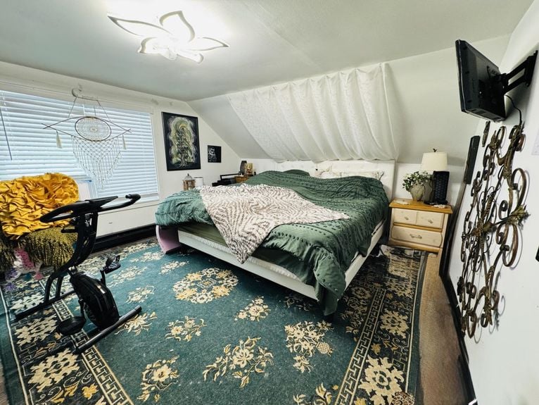 20251203232341115841000000-o