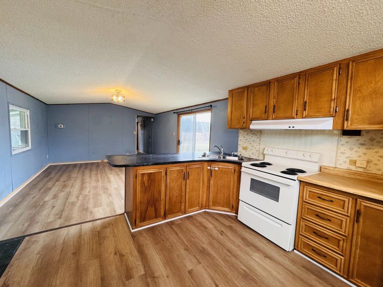 20260311210021746249000000-o