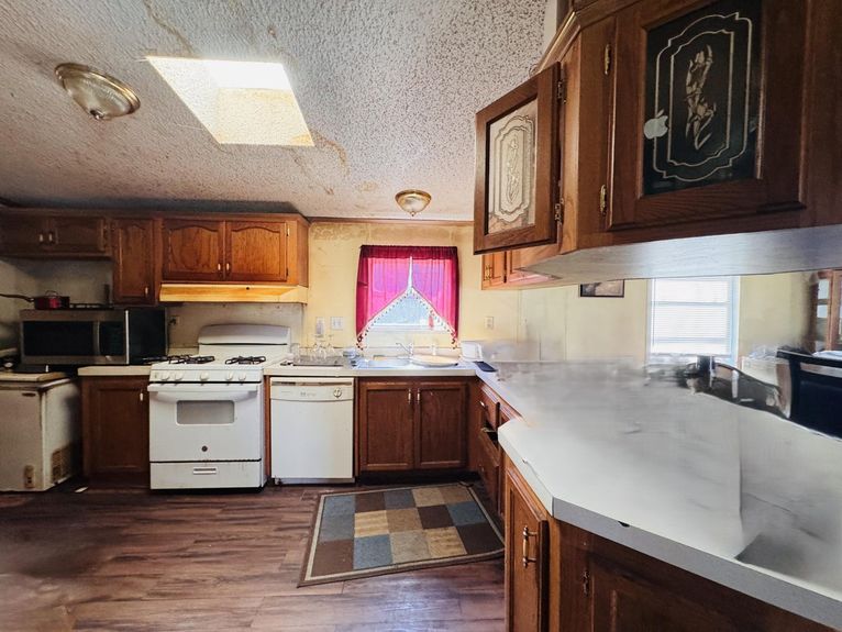 20260329214432887217000000-o