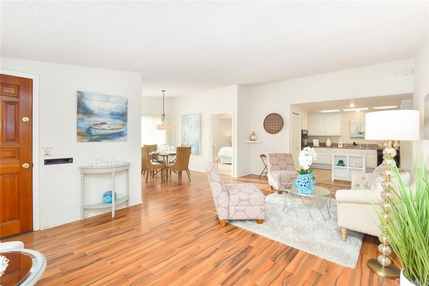 1860 Sunningdale Rd2