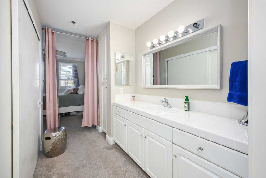 20301 Bluffside Cir Unit 208 Huntington Beach CA 92646 &#8211; 019 &#8211; Bathroom 1-2