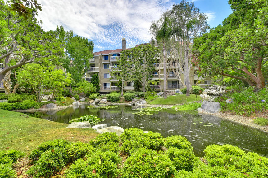 20301 Bluffside Cir Unit 208 Huntington Beach CA 92646 &#8211; 027 &#8211; Community 1