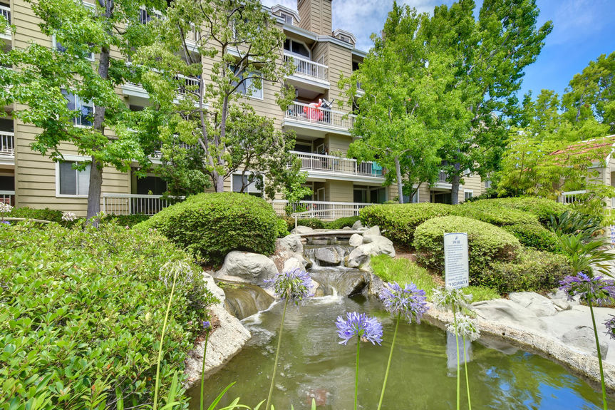 20301 Bluffside Cir Unit 208 Huntington Beach CA 92646 &#8211; 031 &#8211; Community 1