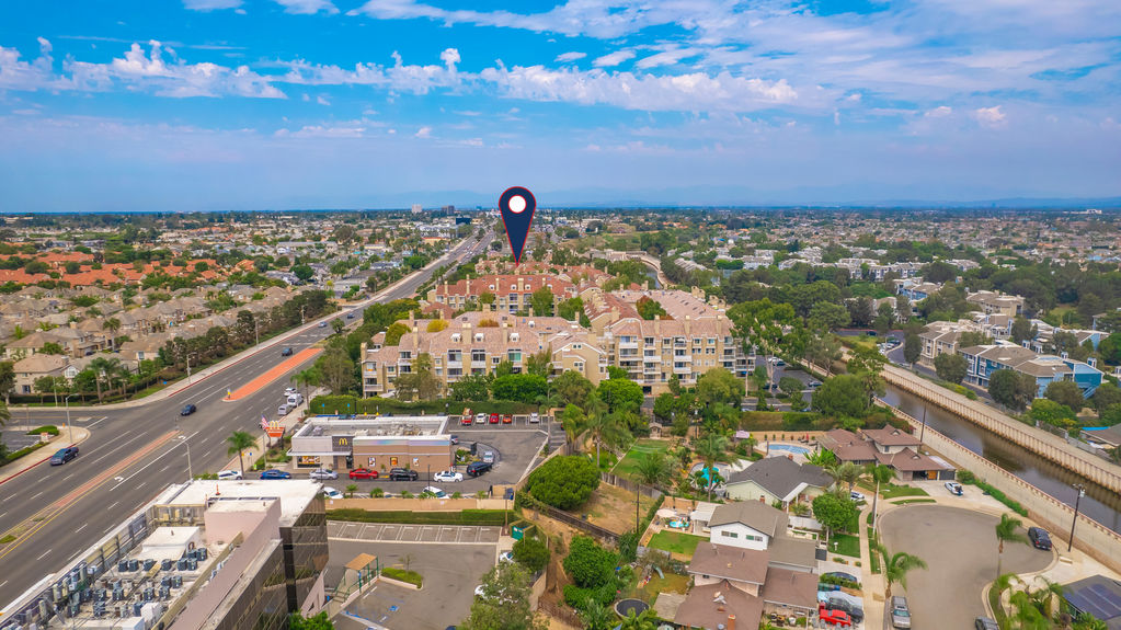 20301 Bluffside Cir Unit 208 Huntington Beach CA 92646 &#8211; 033 &#8211; Aerial 3