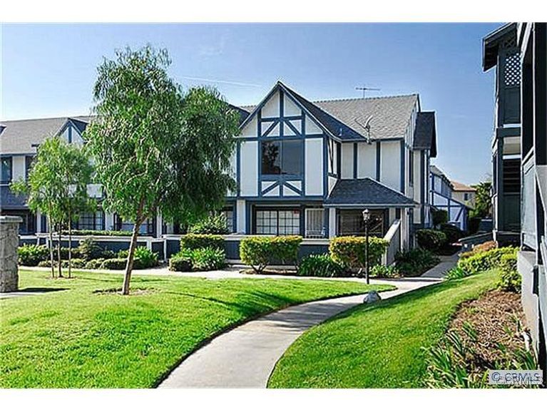 3074 W Cheryllyn LN1