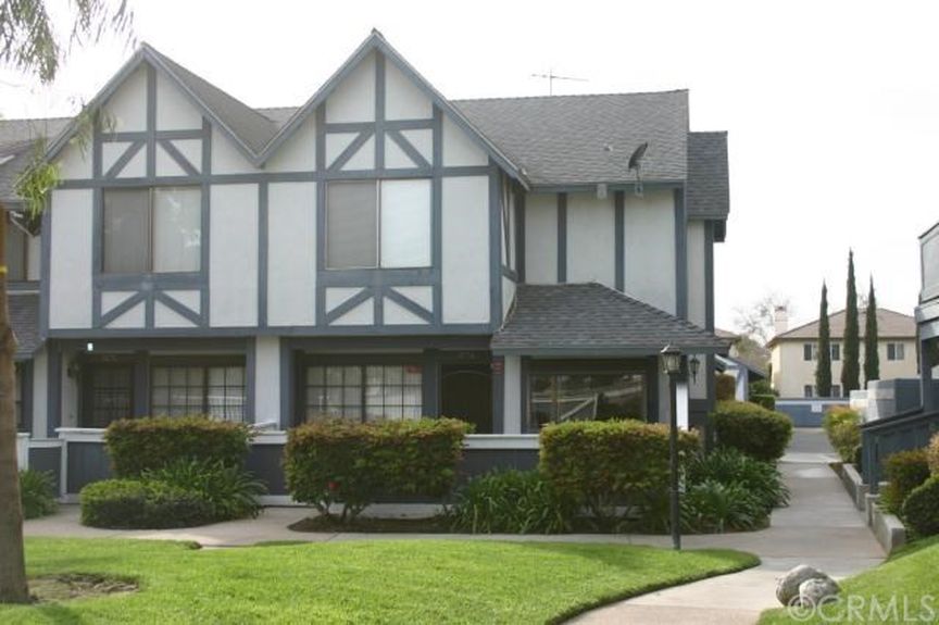 3074 W Cheryllyn LN2