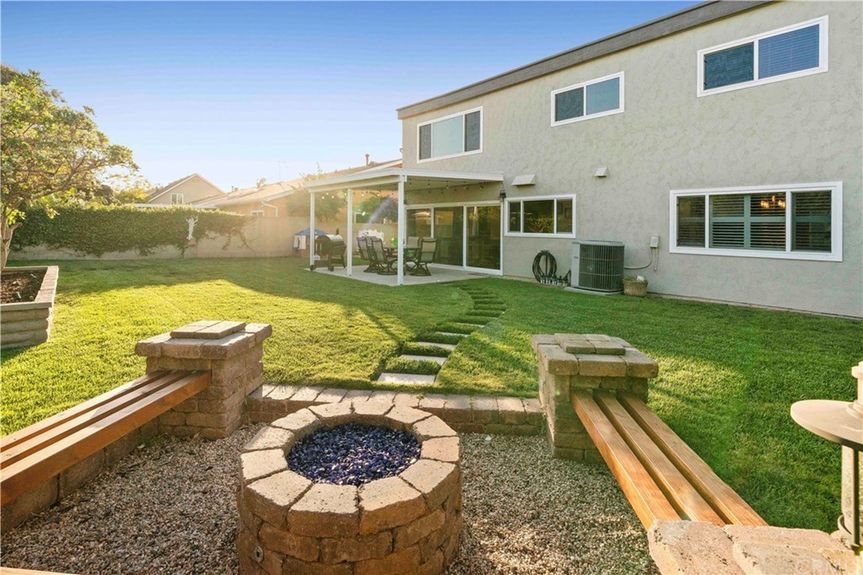 4192 Avenida Madrid2