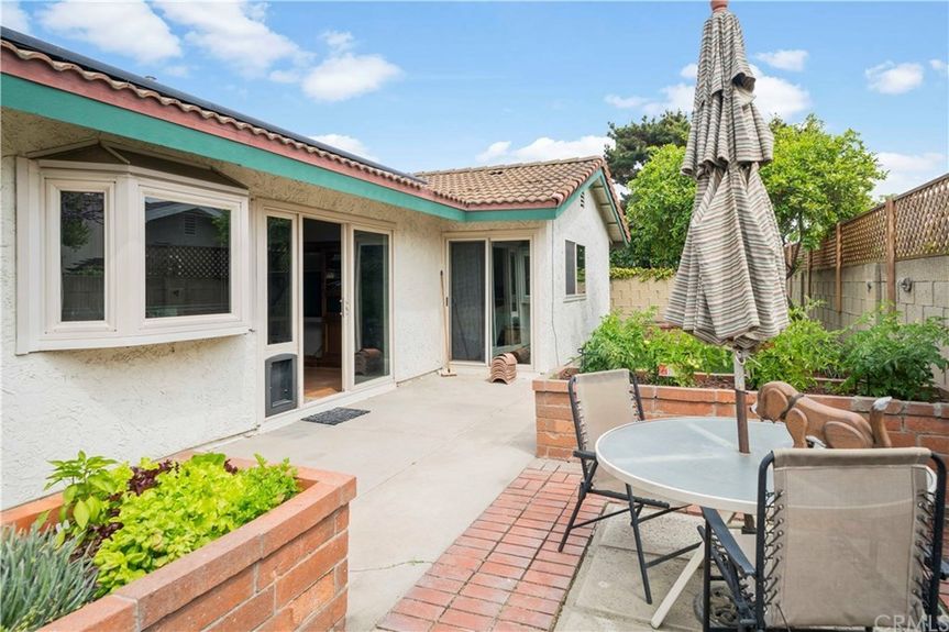 4580 Candleberry Ave2