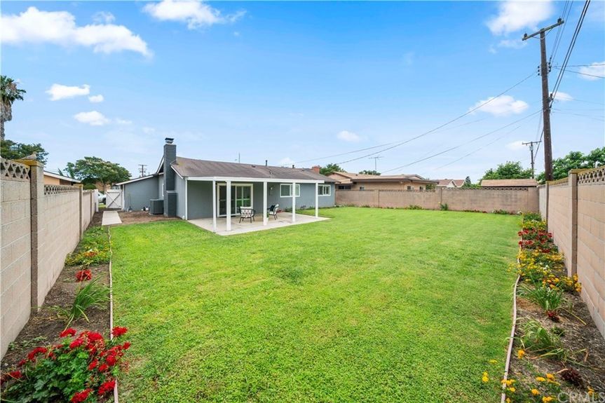 5871 Santa Barbara Ave2