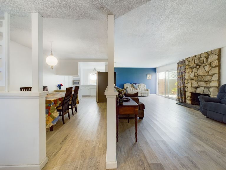 5851 Shirl Street Cypress CA 90630 &#8211; 016 &#8211; Hallway 1