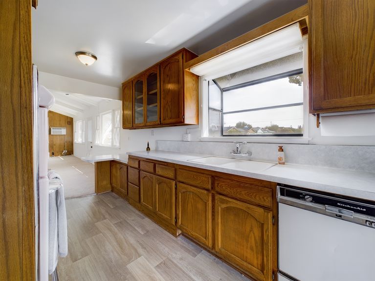 8802 San Fabio Cir Buena Park CA 90620 &#8211; 014 &#8211; Kitchen 2